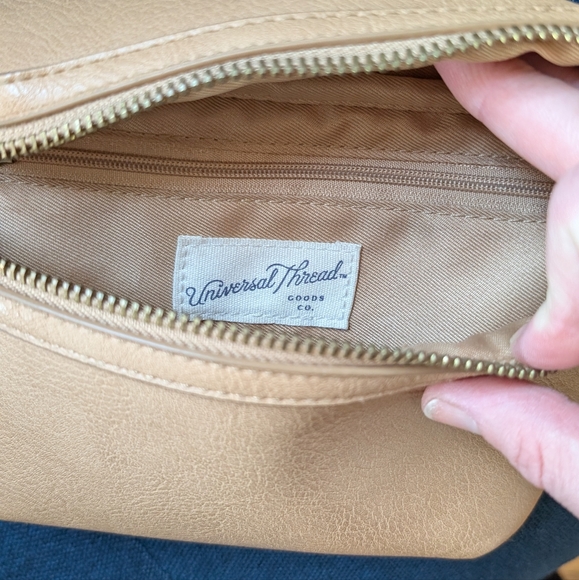 Tan Belt bag - Picture 3 of 5